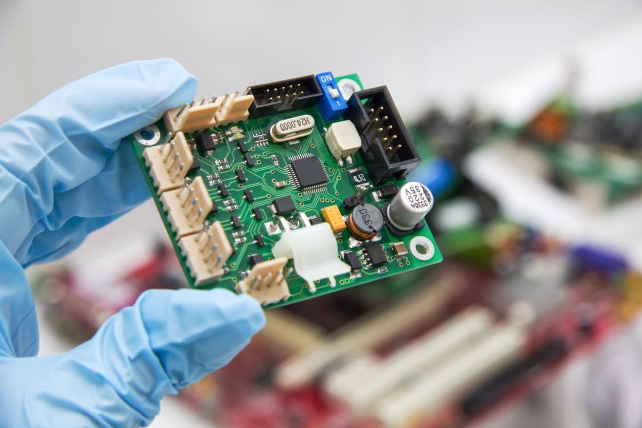 PCB Assembly Manufacturer with Advanced SMT and THT Assembly